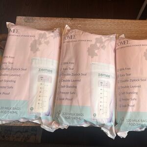 Zomee 120 Count Breastmilk Storage Bags ( x 3)